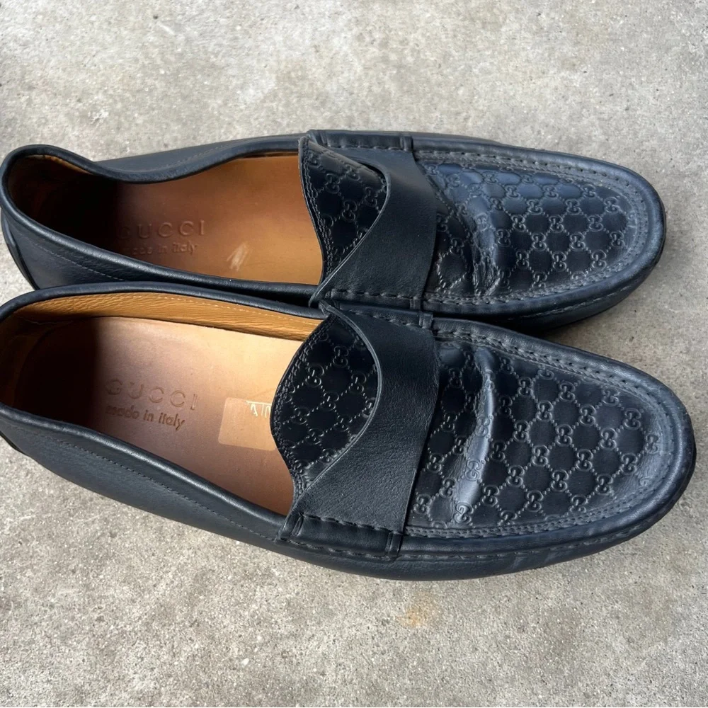 Gucci Authentic Embossed Black Leather Slip-On Loafers Men’s Sz 8.5